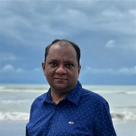Dr. Salekul Islam
